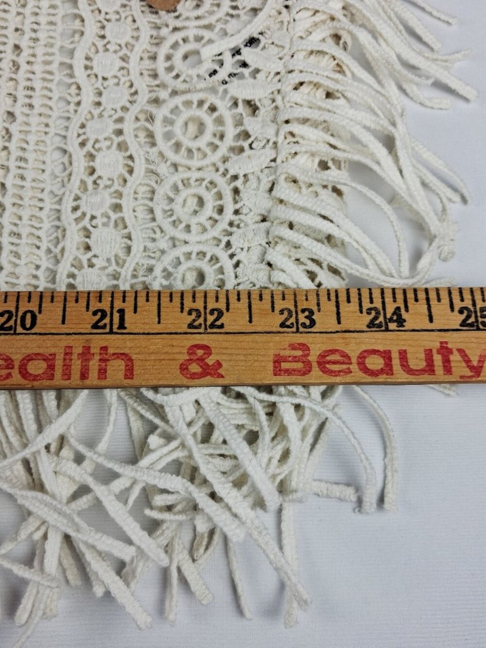 New w/ Tags Ruff Hewn Ivory Crochet Fringe Poncho Size L Lightweight Boho Style - Picture 16 of 16